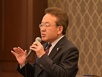 写真:遠藤 利三郎氏