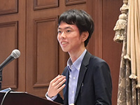 写真：塚本　将弘氏