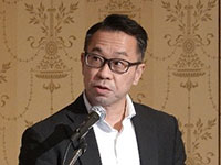 写真：藤谷　旬生氏